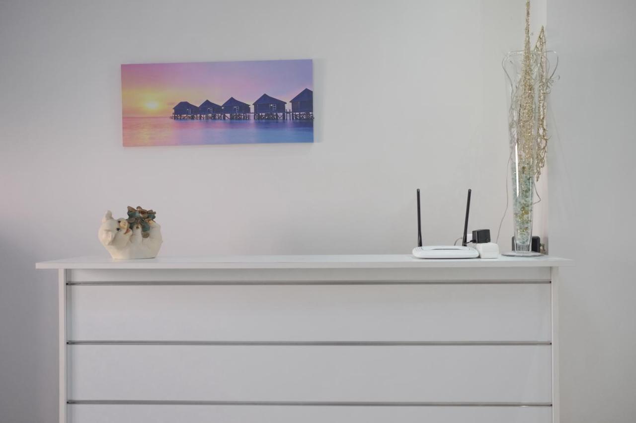 Irenes Apartment Kallithea  Экстерьер фото