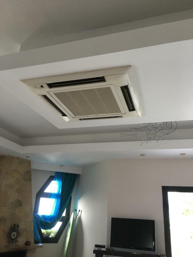 Irenes Apartment Kallithea  Экстерьер фото