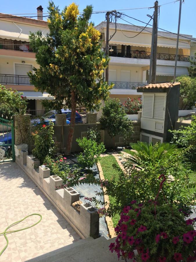 Irenes Apartment Kallithea  Экстерьер фото